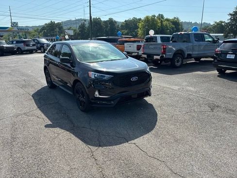 Used 2024 Ford Edge ST-Line AWD/4WD image 2