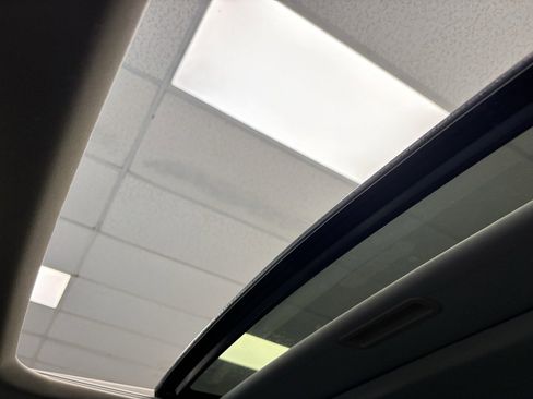 Used 2008 Jeep Grand Cherokee Limited w/ Trailer Tow Group IV image 21