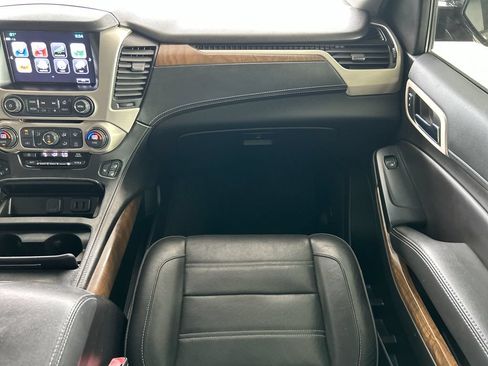 Used 2019 GMC Yukon XL Denali w/ Denali Ultimate Package RWD image 39