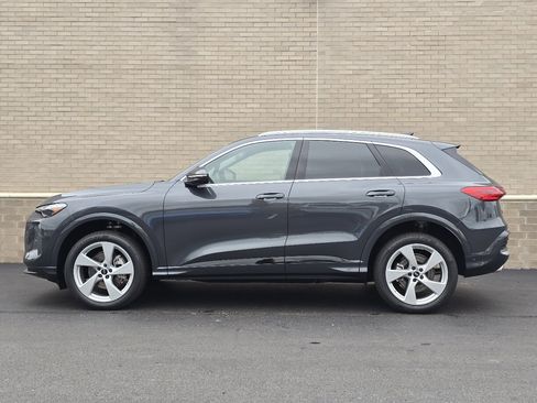 New 2025 Audi Q5 Premium Plus w/ Premium Plus image 23