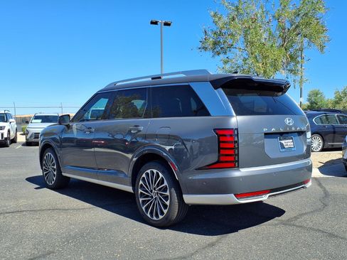 New 2026 Hyundai Palisade Calligraphy FWD image 4