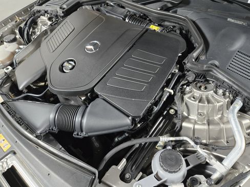 Used 2022 Mercedes-Benz C 300 Sedan image 23