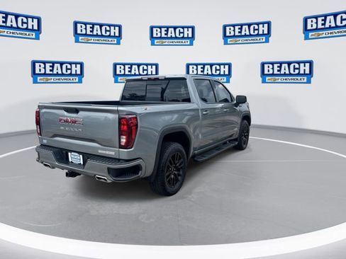 Used 2025 GMC Sierra 1500 Elevation w/ Elevation Premium Package AWD/4WD image 8
