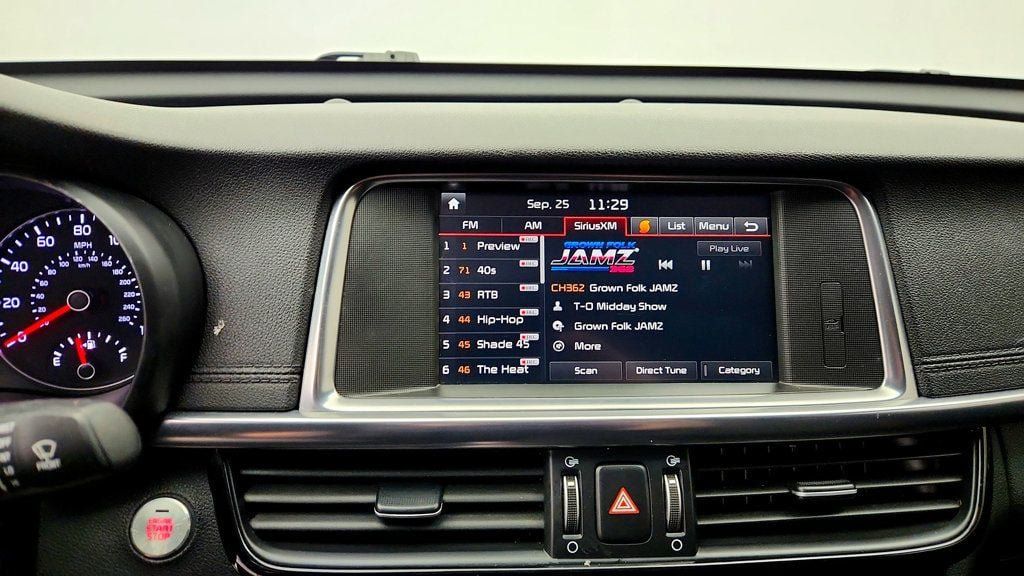 Used 2017 Kia Optima EX FWD image 18