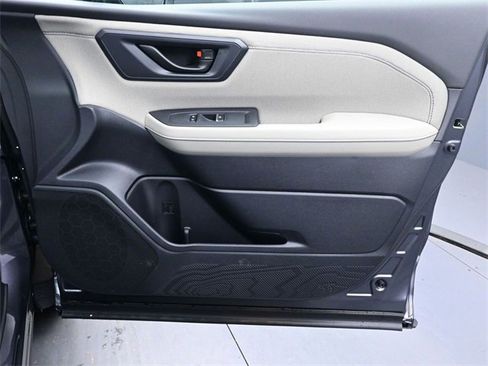 New 2026 Subaru Forester Premium image 30