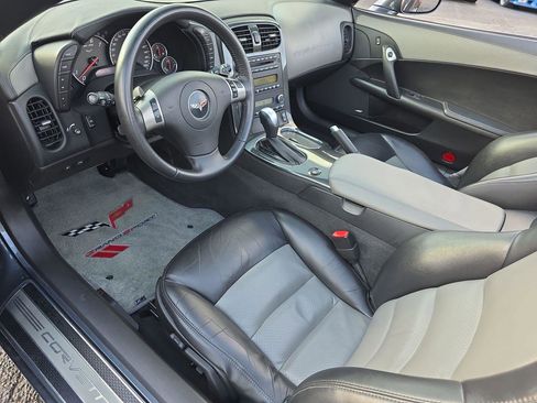 Used 2010 Chevrolet Corvette Grand Sport w/ Preferred Equipment Group image 4