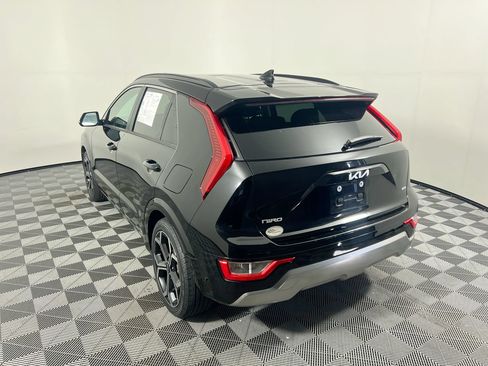 Certified 2025 Kia Niro EX Touring FWD image 7