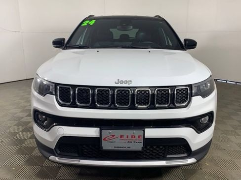Used 2024 Jeep Compass Limited AWD/4WD image 7