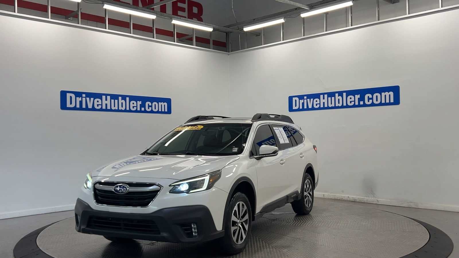 Used 2020 Subaru Outback Premium w/ Popular Package #1 AWD/4WD image 4