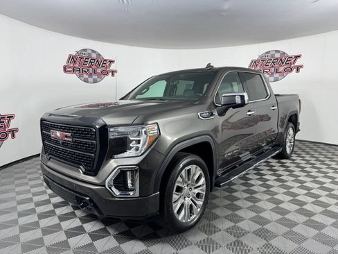 Used 2019 GMC Sierra 1500 Denali w/ Technology Package AWD/4WD image 3