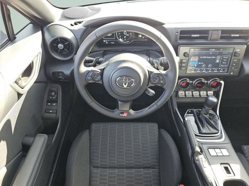 New 2026 Toyota GR86 image 4