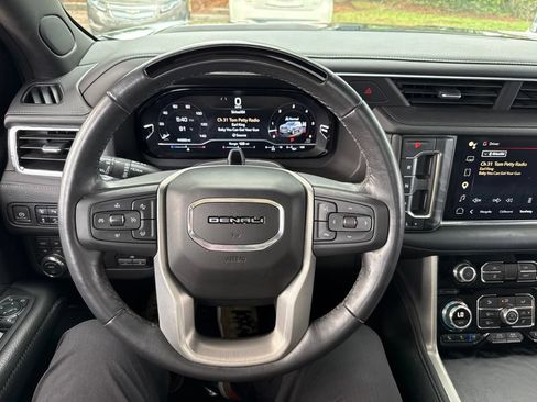 Used 2023 GMC Yukon Denali w/ Denali Reserve Package AWD/4WD image 68