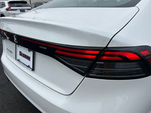 New 2025 Honda Accord SE image 19