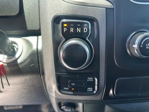 Used 2018 RAM 1500 Tradesman w/ Power & Remote Entry Group AWD/4WD image 12
