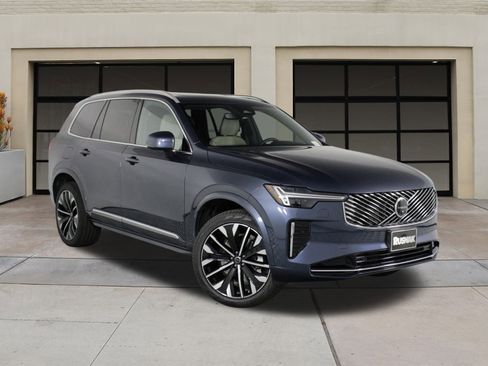 New 2026 Volvo XC90 B6 Plus image 19
