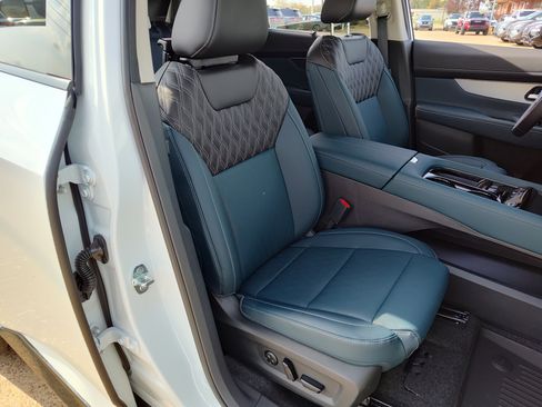 New 2026 Nissan Murano Platinum w/ Cargo Package image 13