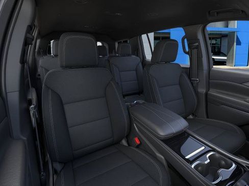 New 2026 Chevrolet Traverse LT w/ LPO, Floor Liner Package FWD image 16