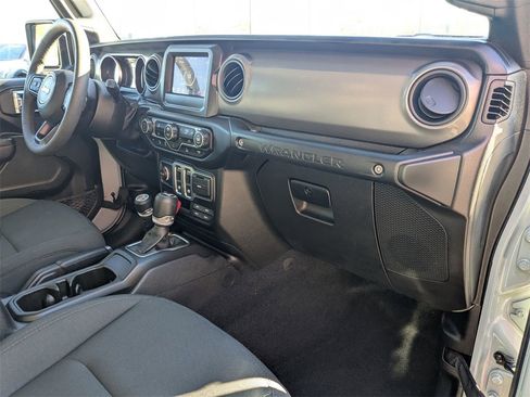 Used 2023 Jeep Wrangler Sport S image 28