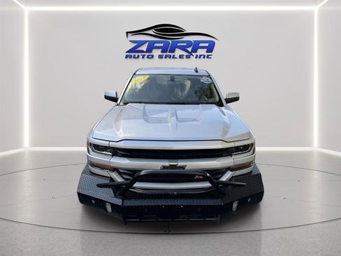 Used 2018 Chevrolet Silverado 1500 LT w/ Texas Edition AWD/4WD image 10