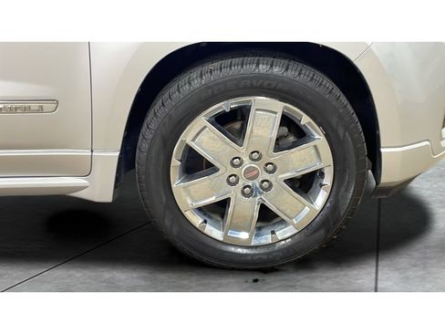 Used 2016 GMC Acadia Denali AWD/4WD image 21