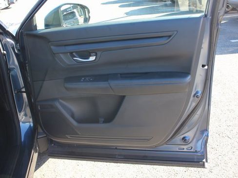 Used 2023 Honda CR-V LX image 28