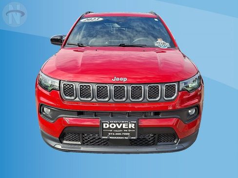 Certified 2023 Jeep Compass Latitude w/ Sun and Sound Group AWD/4WD image 20