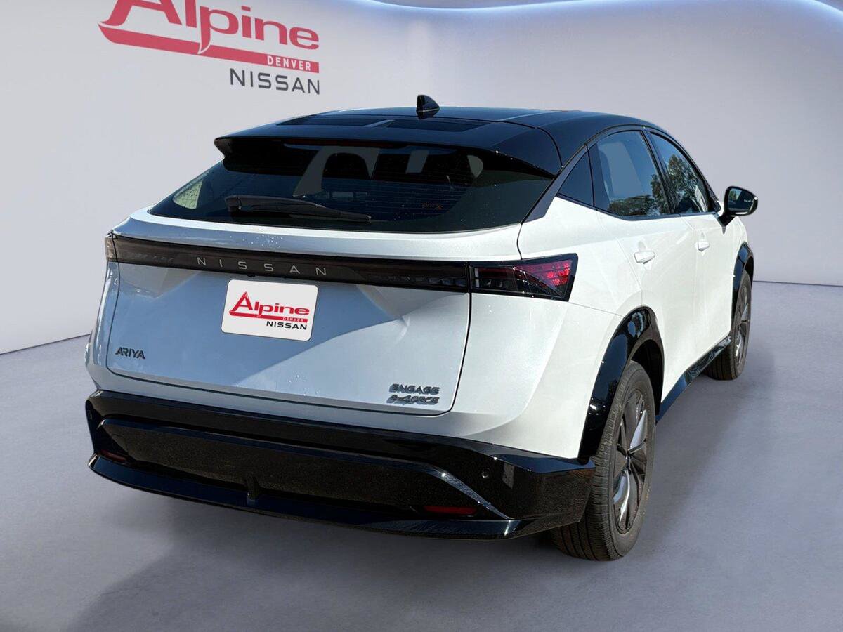 Used 2024 Nissan Ariya AWD image 5