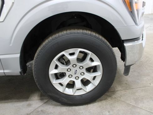 Used 2023 Ford F150 XLT AWD/4WD image 37
