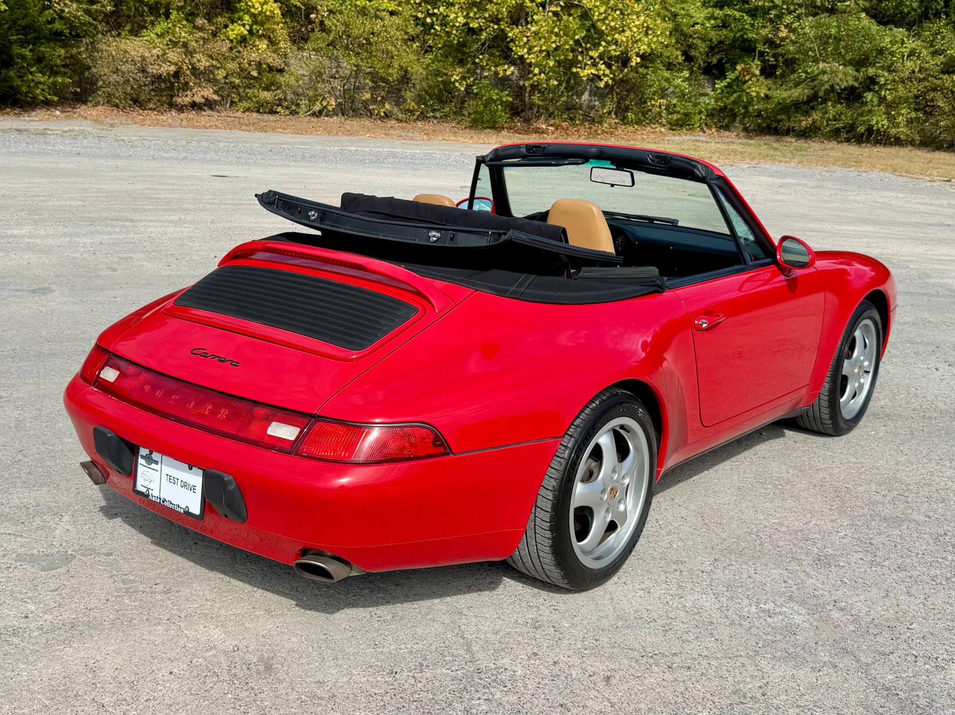 Used 1997 Porsche 911 Carrera RWD image 3