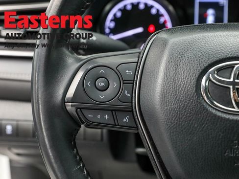 Used 2024 Toyota Camry SE image 15