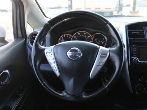 Used 2016 Nissan Versa Note SV image 12
