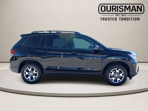 Used 2023 Honda Passport TrailSport image 10