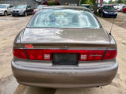 Used 2003 Buick Century Custom FWD image 4