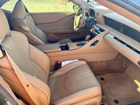 Used 2021 Lexus LC 500 Convertible w/ Touring Package RWD image 13