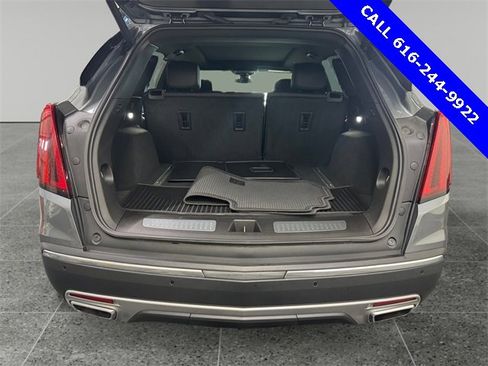 Used 2021 Cadillac XT5 Premium Luxury image 13