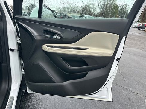 Used 2019 Buick Encore Preferred image 15
