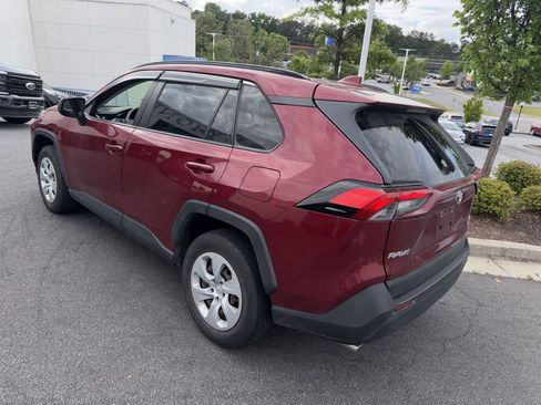 Used 2020 Toyota RAV4 LE w/ All Weather Liner Package AWD/4WD image 9