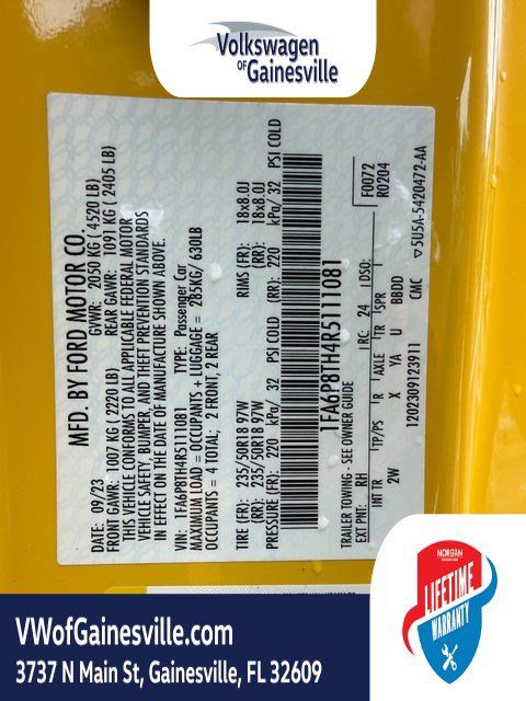 Used 2024 Ford Mustang Coupe RWD image 39