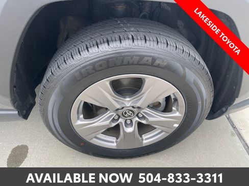 Used 2024 Toyota RAV4 XLE FWD image 10