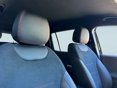 Certified 2023 Mercedes-Benz EQB 300 4MATIC image 28