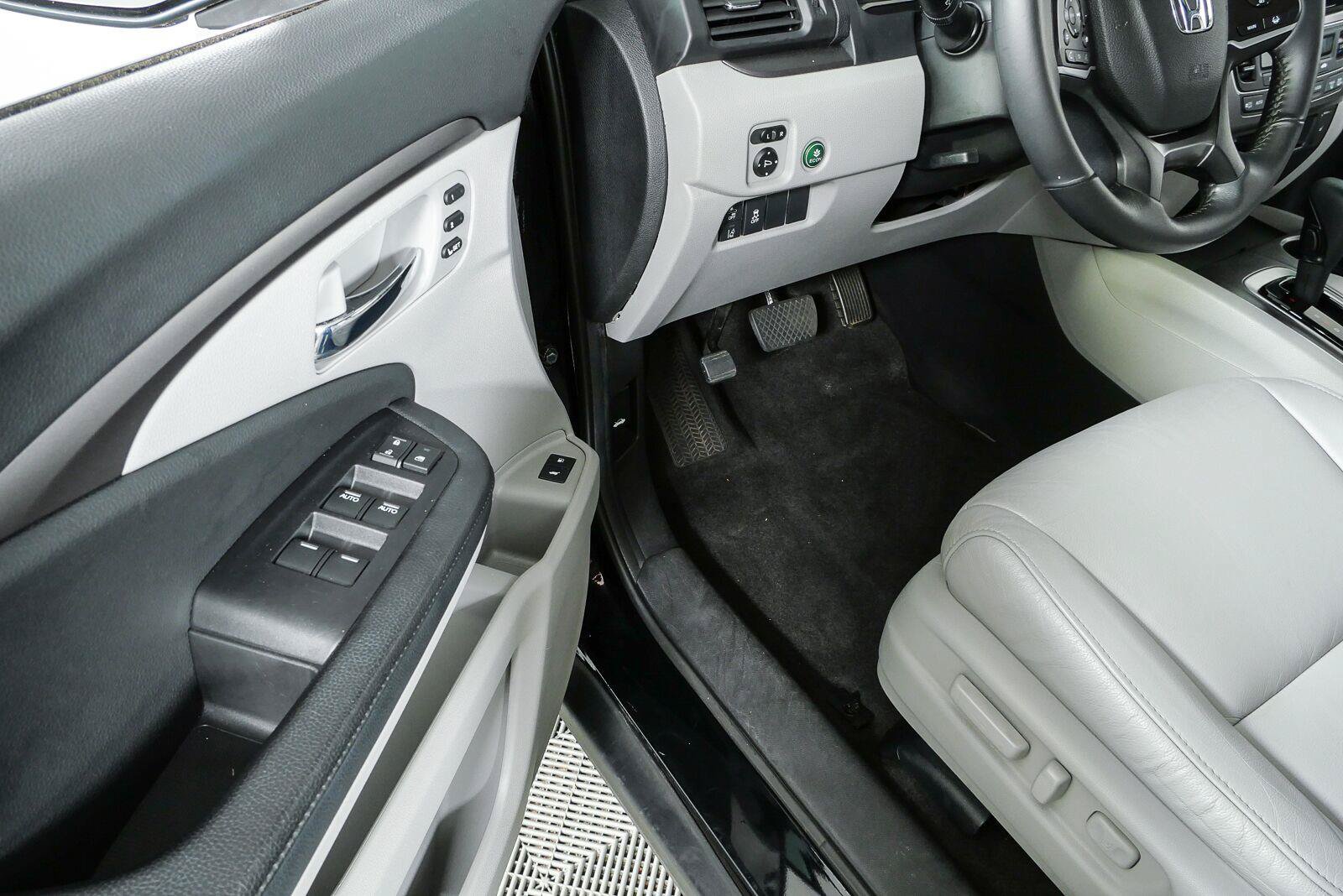 Used 2019 Honda Pilot EX-L image 7