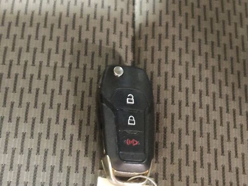Used 2018 Ford F150 XLT RWD image 32