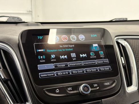 Used 2018 Chevrolet Malibu LT FWD image 17