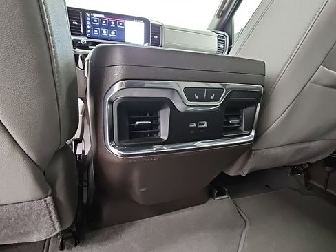 Used 2023 GMC Sierra 1500 SLT w/ SLT Premium Package image 35