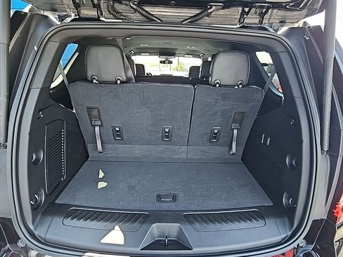 Used 2021 GMC Yukon SLT image 12