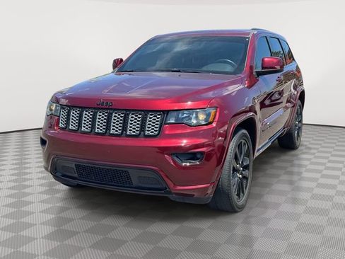 Used 2021 Jeep Grand Cherokee Laredo X RWD image 1