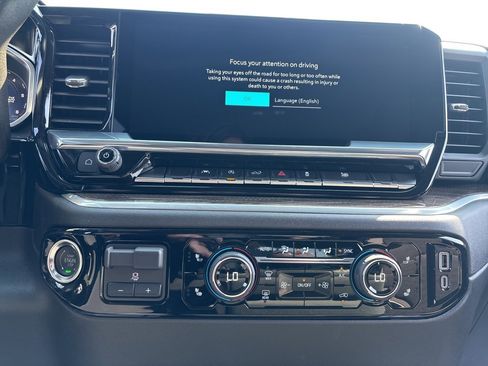 New 2026 Chevrolet Silverado 1500 LT image 17