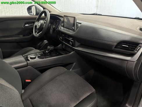 Used 2023 Nissan Rogue SV AWD/4WD image 5