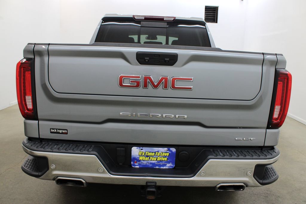 Used 2023 GMC Sierra 1500 SLT w/ SLT Premium Plus Package AWD/4WD image 4