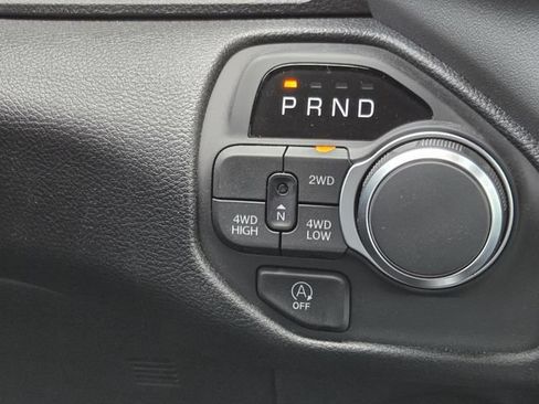 New 2026 RAM 1500 Express AWD/4WD image 16